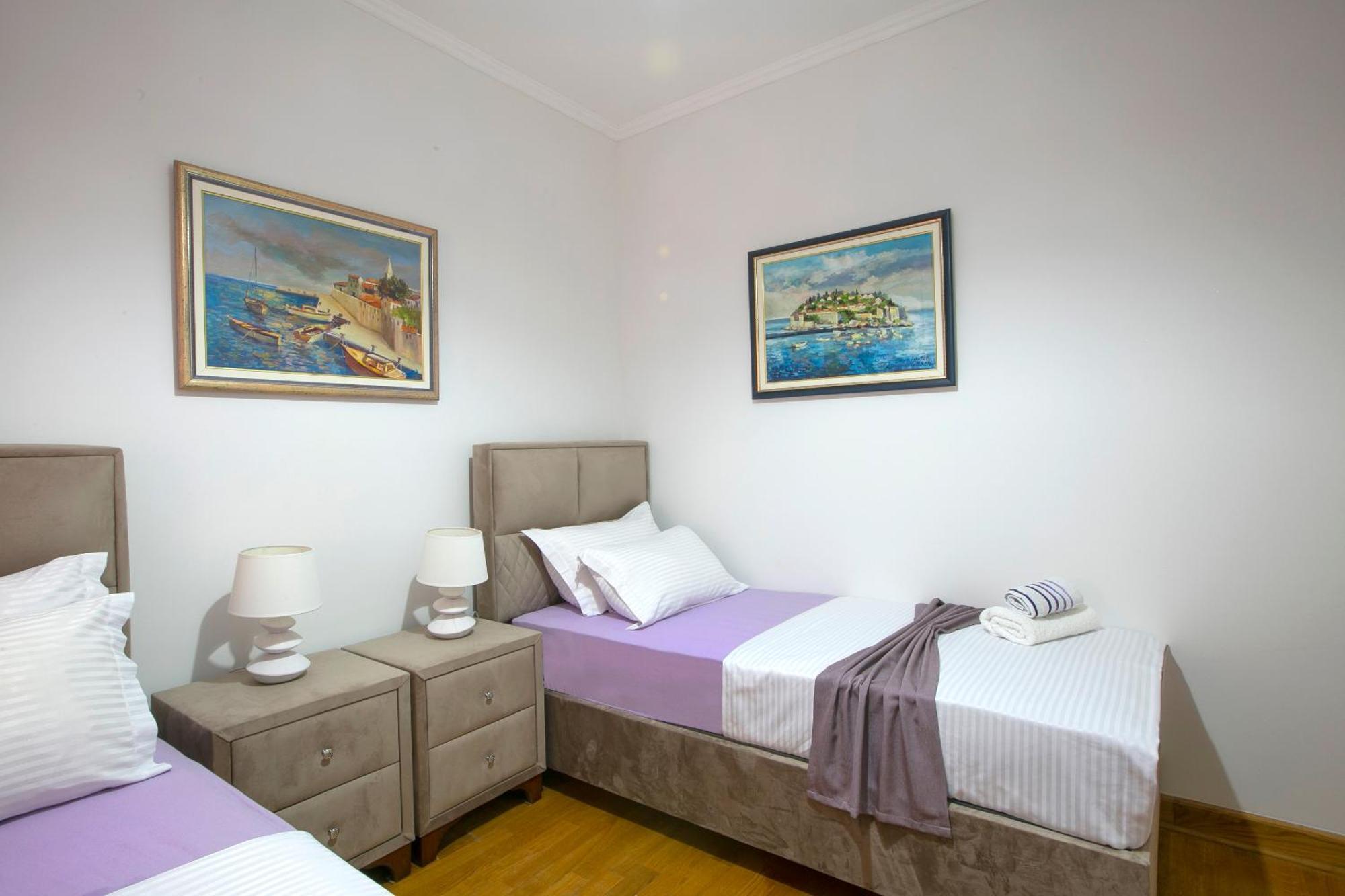 Montesan Luxury Apartments Sveti Stefan Exterior foto