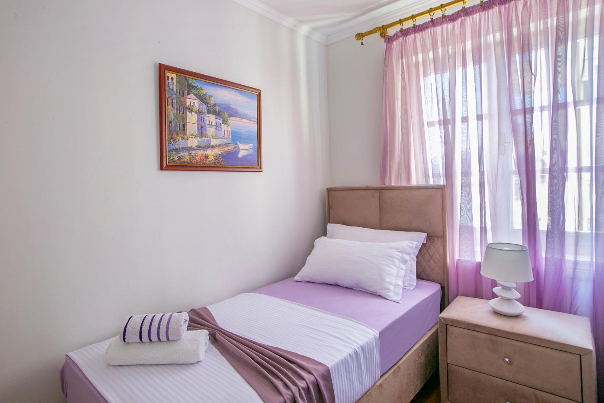 Montesan Luxury Apartments Sveti Stefan Exterior foto